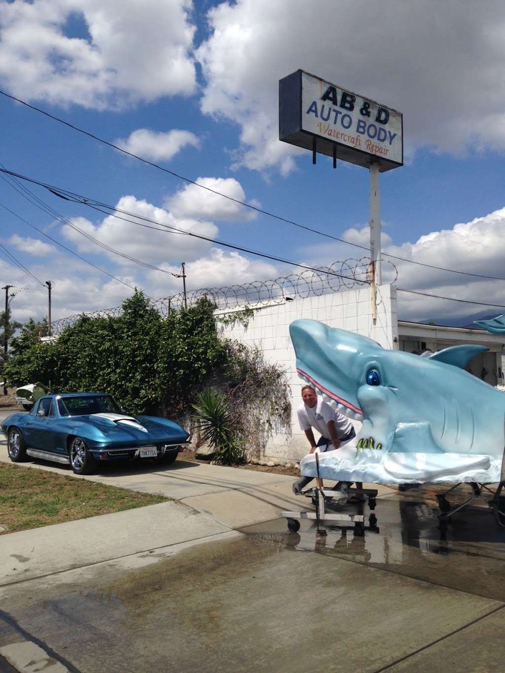 A B & D Auto Body & Watercraft Repair | 1125 W Gladstone St, Azusa, CA 91702, USA | Phone: (626) 969-9816