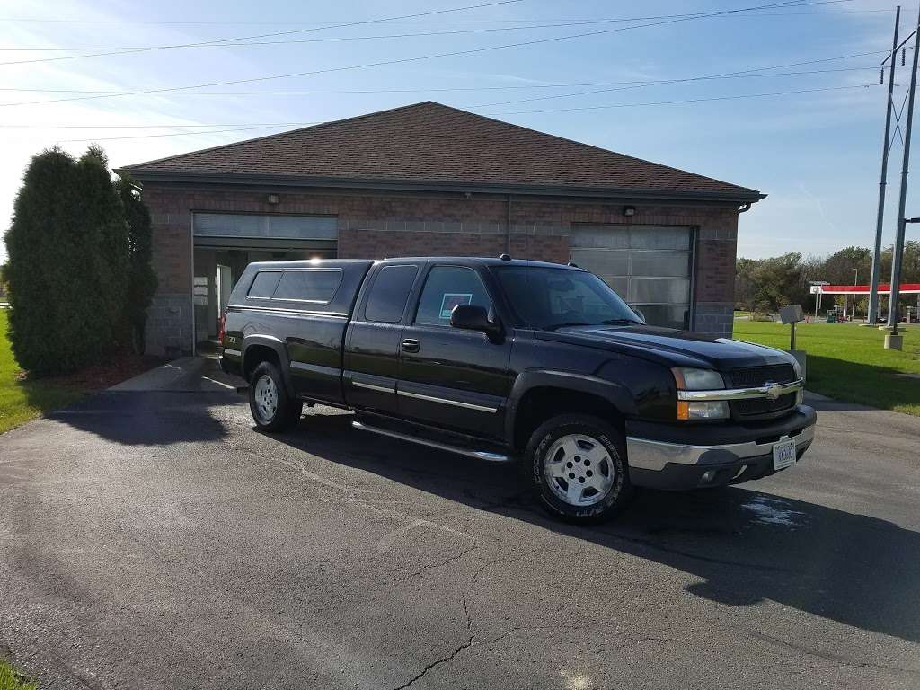 Oak Creek Car Wash | 100 W Rawson Ave, Oak Creek, WI 53154, USA