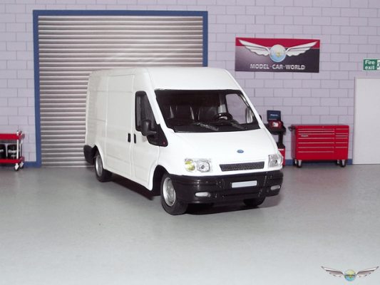 Sevenoaks Van Sales | London Rd, Hildenborough, Tonbridge TN11 9ND, UK | Phone: 01732 833661