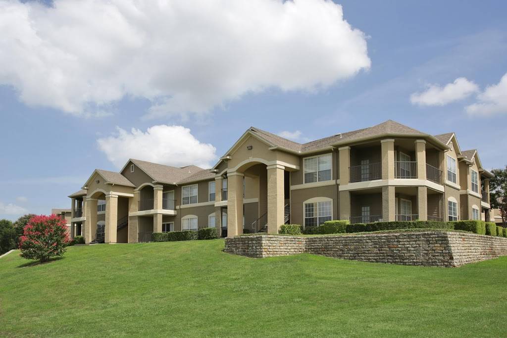 Legends at Chase Oaks | 701 Legacy Dr, Plano, TX 75023, USA | Phone: (972) 527-6510