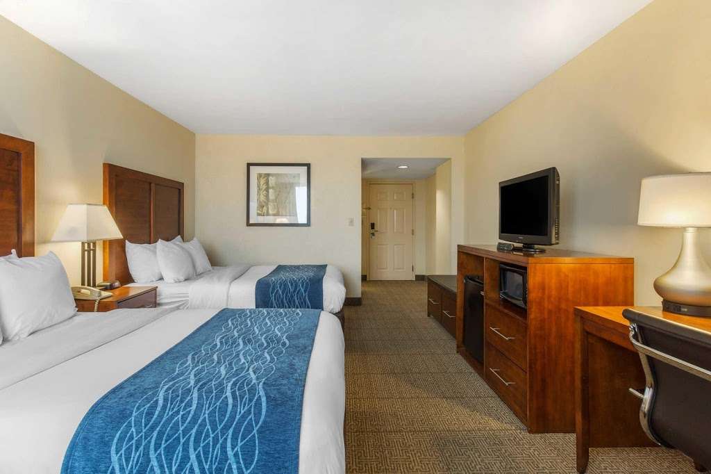 Comfort Inn Conference Center | 4500 Crain Hwy, Bowie, MD 20716 | Phone: (301) 464-0089