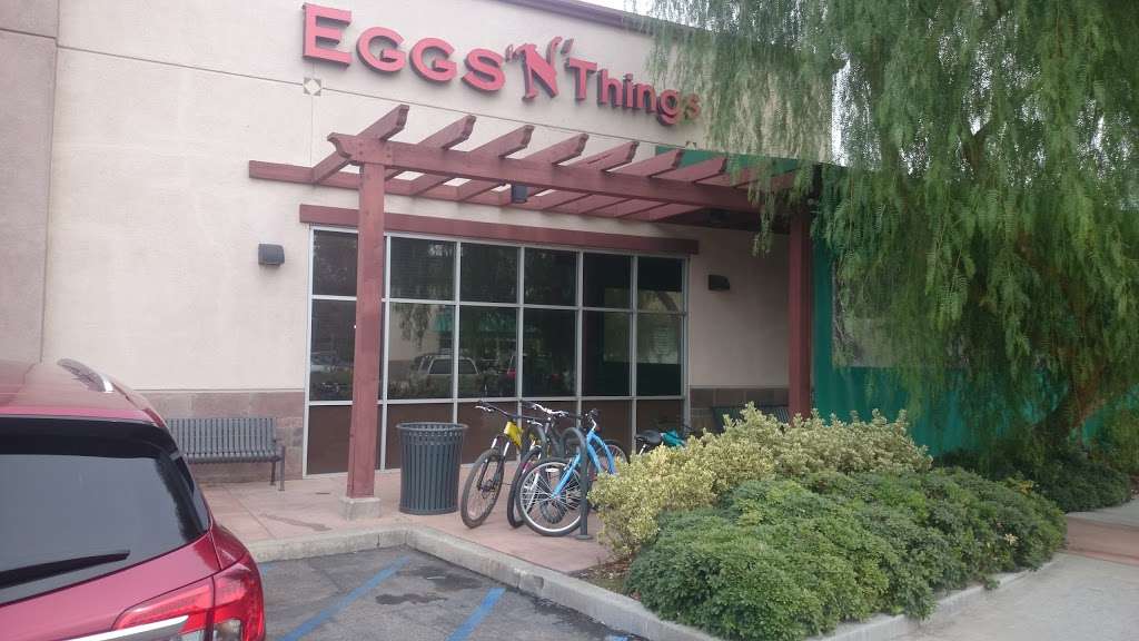 Eggs N Things | 27560 Newhall Ranch Rd #301, Valencia, CA 91355 | Phone: (661) 702-8664