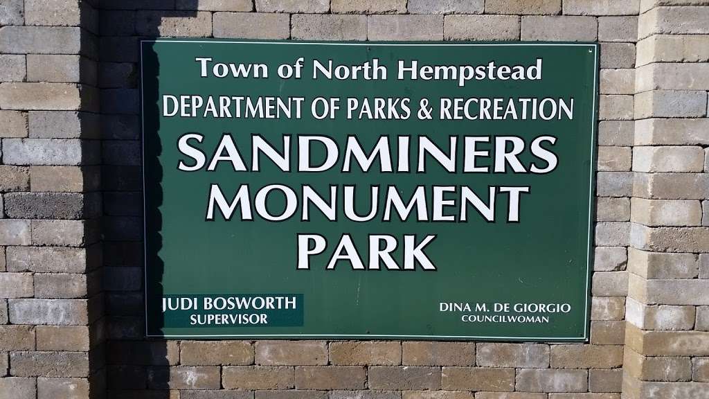 Sandminers Monument Park | 802 W Shore Rd, Port Washington, NY 11050, USA