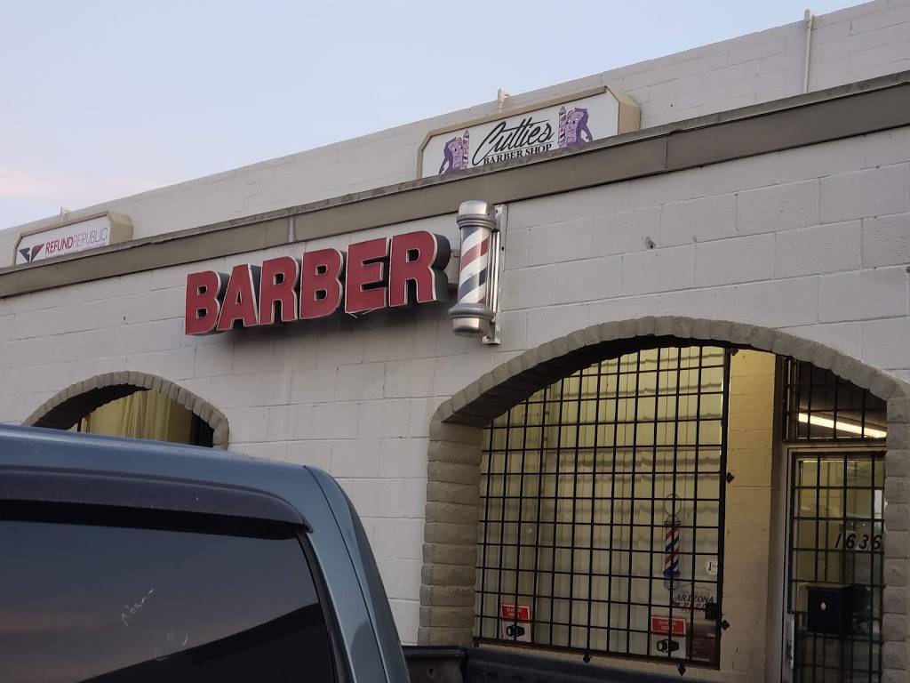 cutties barber shop | 1636 E Southern Ave, Phoenix, AZ 85042, USA | Phone: (602) 715-2586