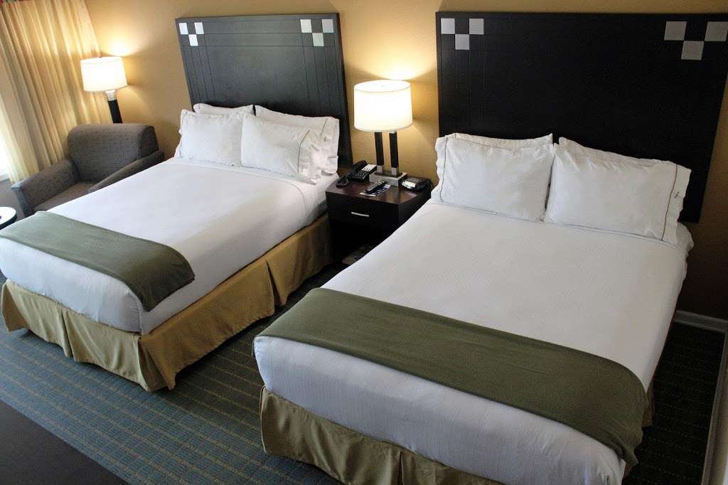 Holiday Inn Express Van Nuys | 8244 Orion Ave, Van Nuys, CA 91406, USA | Phone: (818) 989-5010