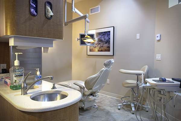 Paraiso Family Dental and Orthodontics | 350 Via Las Brisas #210, Newbury Park, CA 91320, USA | Phone: (805) 480-0033