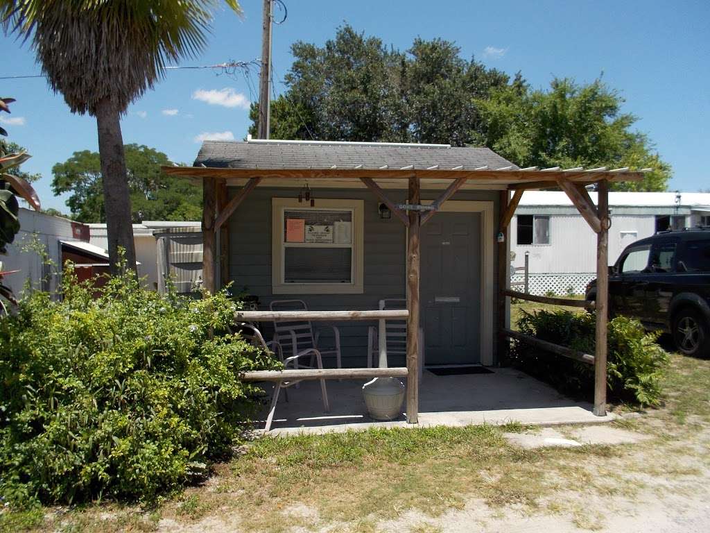 Mayberry’s RV Community | 925 Cheney Hwy, Titusville, FL 32780, USA | Phone: (321) 537-8539