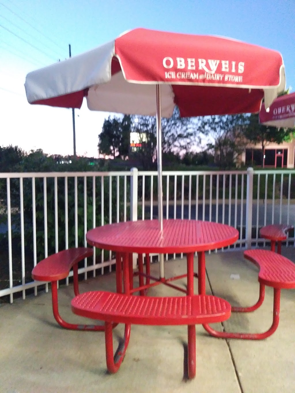 Oberweis Ice Cream and Dairy Store | 925 S, IL-59, Bartlett, IL 60103, USA | Phone: (630) 372-1633