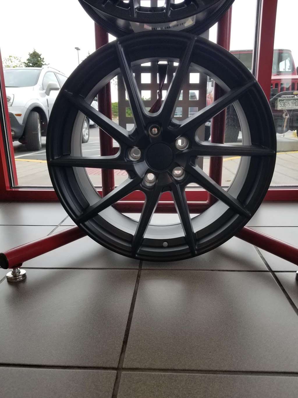 Discount Tire | 3601 Tower Rd, Aurora, CO 80011, USA | Phone: (303) 371-4133