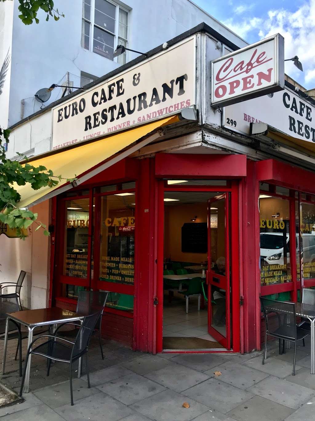 Euro Cafe London | 299 Caledonian Rd, London N1 1DT, UK | Phone: 020 7700 6644