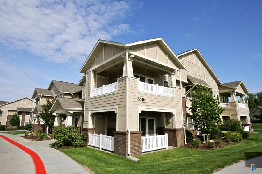 Summer Hill Apartments & Townhomes | 5550 Union Hill Rd, Lincoln, NE 68516, USA | Phone: (402) 434-5553