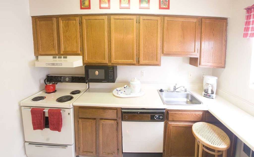 Oak Ridge Apartments | 5510 Madison St, Riverdale, MD 20737, USA | Phone: (301) 277-1505