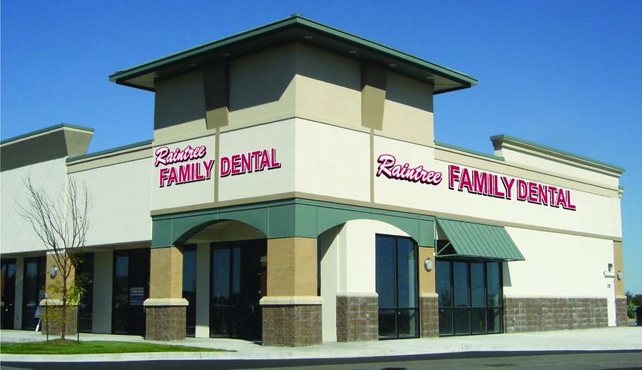 Raintree Family Dental Care | 3751 SW Hollywood Dr, Lees Summit, MO 64082, USA | Phone: (816) 623-3563