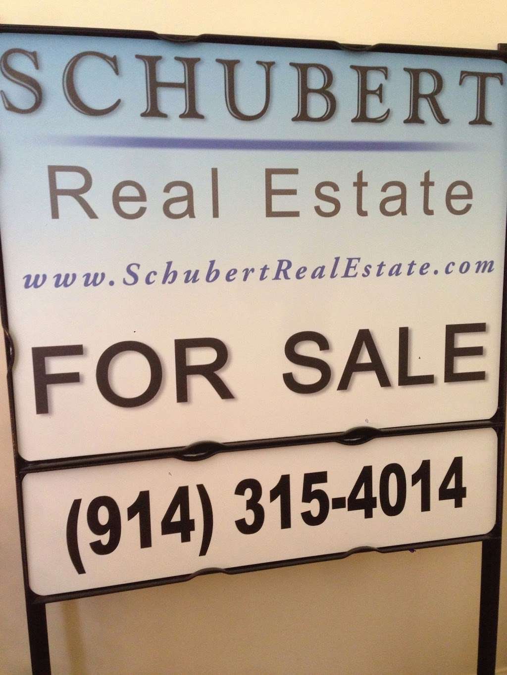 Schubert Real Estate | 41 Sunderland Ln, Katonah, NY 10536, USA | Phone: (914) 315-4014