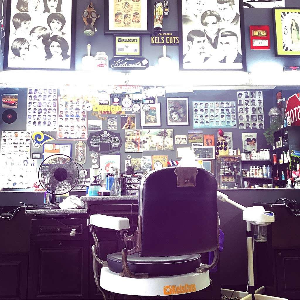 Trinys Barber And Beauty | 7819 S Central Ave, Los Angeles, CA 90001, USA | Phone: (323) 585-9589