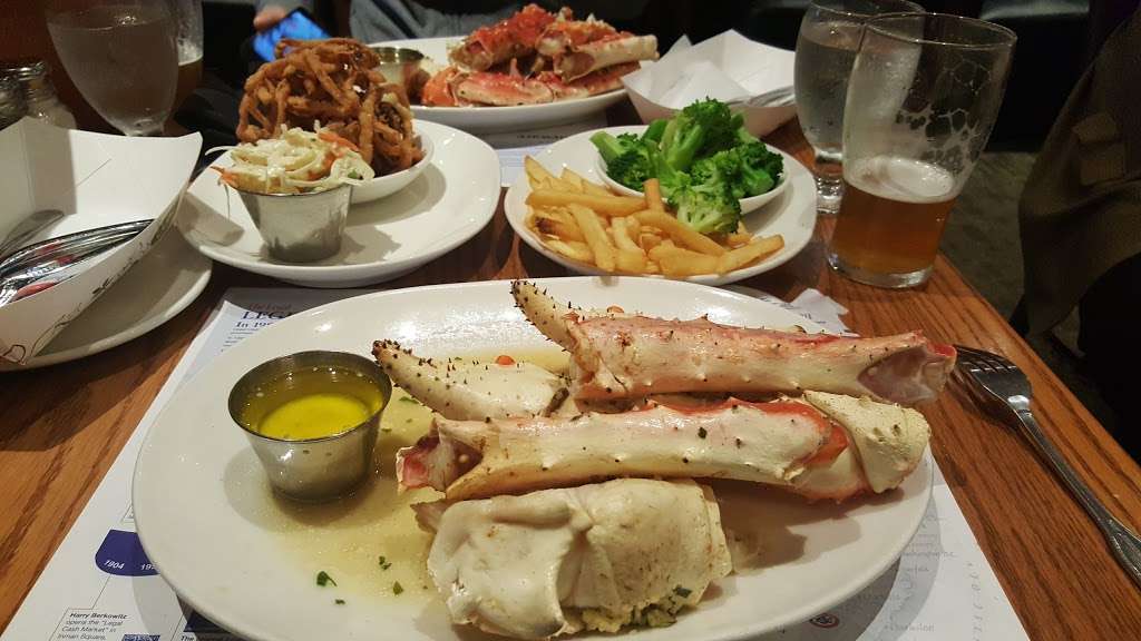 Legal Sea Foods | 50-60 Worcester Rd, Framingham, MA 01702, USA | Phone: (508) 766-0600