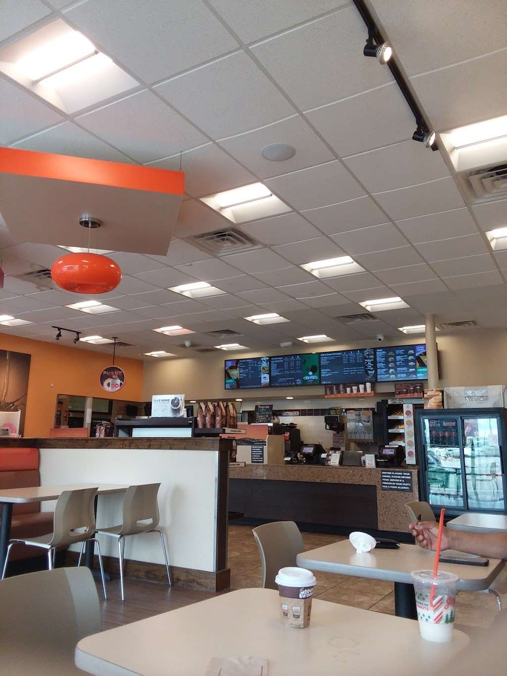 Dunkin | 2808 S Texas 6 Suite 4, Houston, TX 77082, USA | Phone: (281) 617-7373