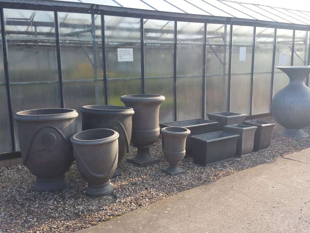 Evergreen Pots & Soil Ltd | Little Woodcote Estate, 53A Woodmansterne Ln, Carshalton, Wallington SM6 0SW, UK | Phone: 020 8773 8322