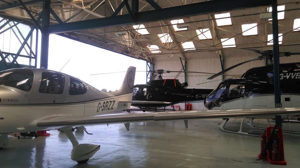 VVB Aviation - Helicopter Training & Charter | Elstree Aviation Centre, Elstree Aerodrome, Hogg Ln, Radlett, Borehamwood WD6 3AR, UK | Phone: 020 8953 0584