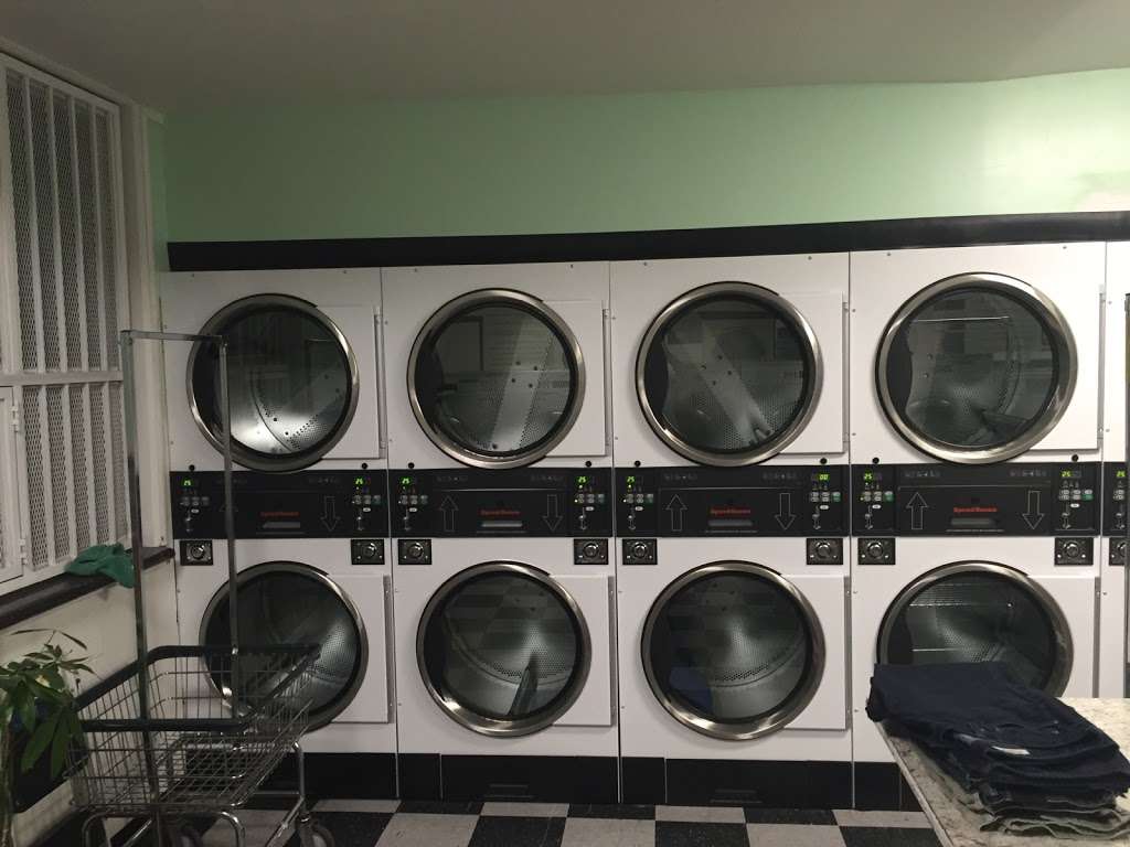 Laundry Corona | 441 Blossom Way, Hayward, CA 94541, USA