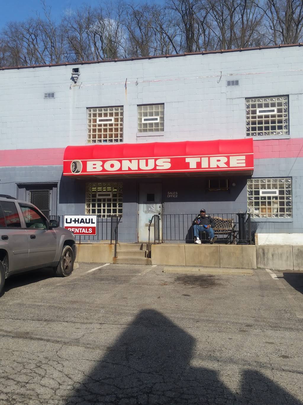 Bonus Tire Center | 4349 Verona Rd, Verona, PA 15147, USA | Phone: (412) 242-7700