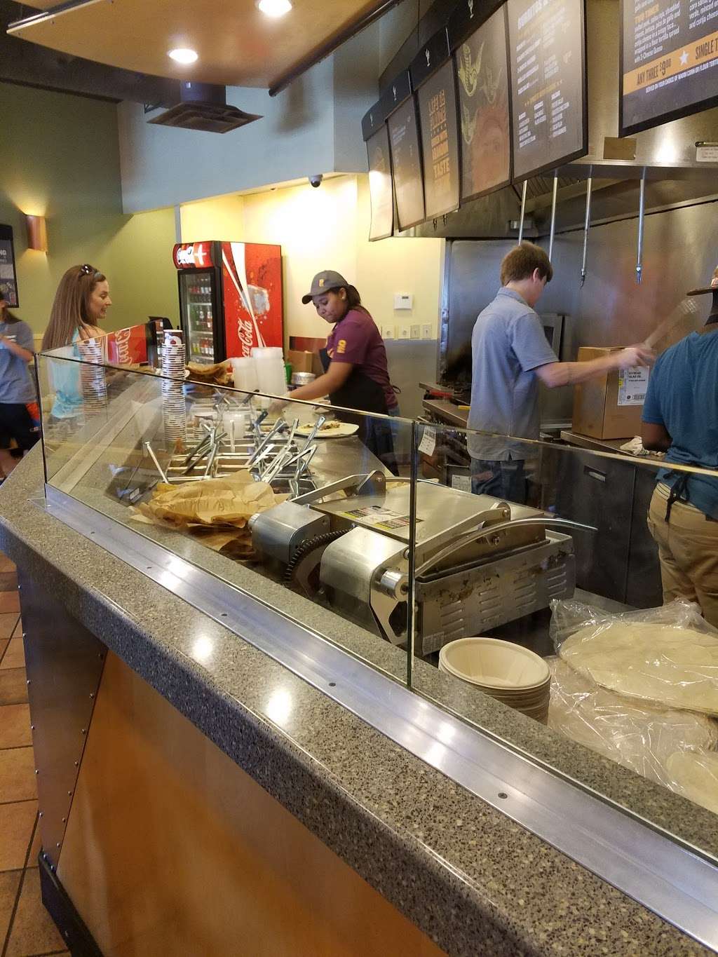 QDOBA Mexican Eats | 8260 E 96th St, Ste 106, Fishers, IN 46038, USA | Phone: (317) 813-1020