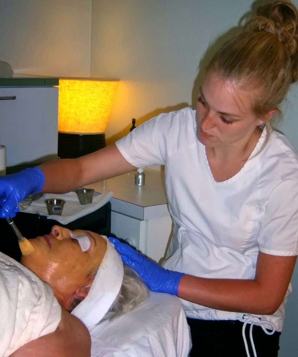 Anew Vision Academy: Institute of Skin and Spa Sciences | 605 W 25th St, Newton, NC 28658, USA | Phone: (828) 994-4100