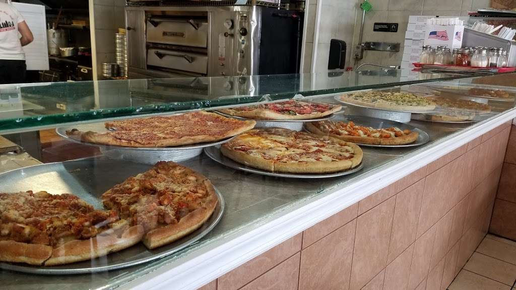 Luna Pizza | 624 Inman Ave, Colonia, NJ 07067 | Phone: (732) 669-7737