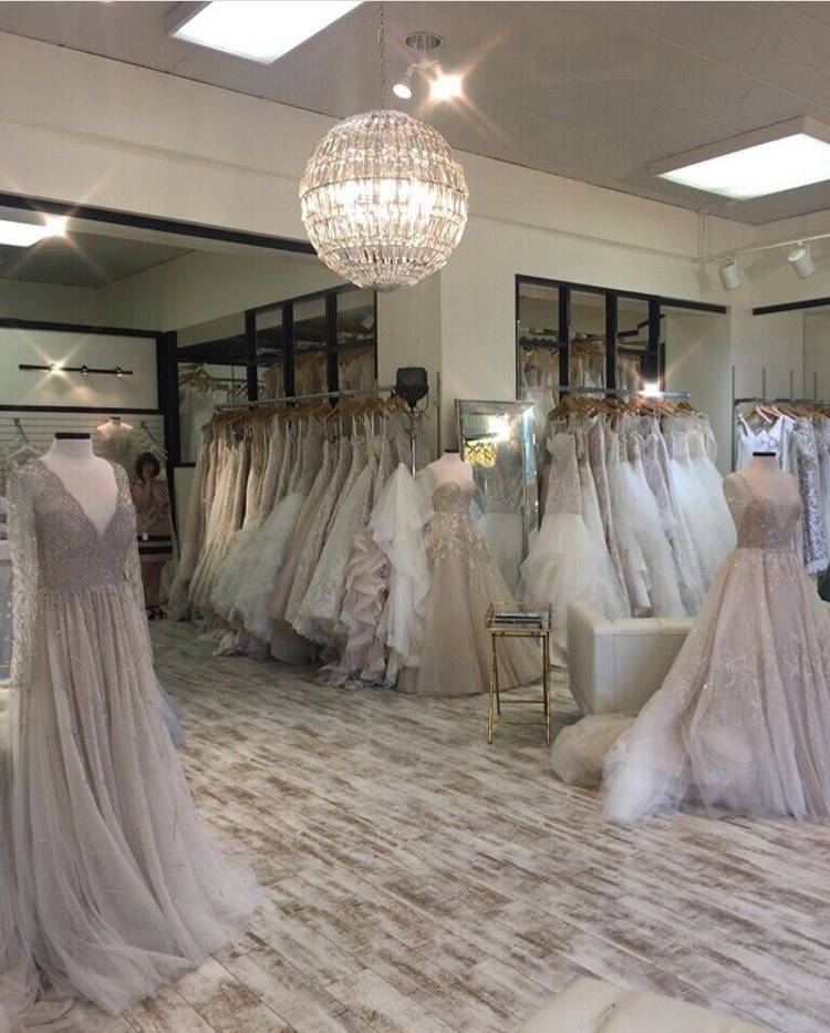 Bridal Beginning | 450 Cochran Rd, Pittsburgh, PA 15228, USA | Phone: (412) 343-6677