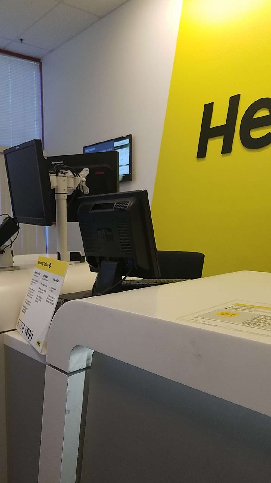 Hertz | 9714 Sierra Ave #104, Fontana, CA 92335, USA | Phone: (909) 427-0684