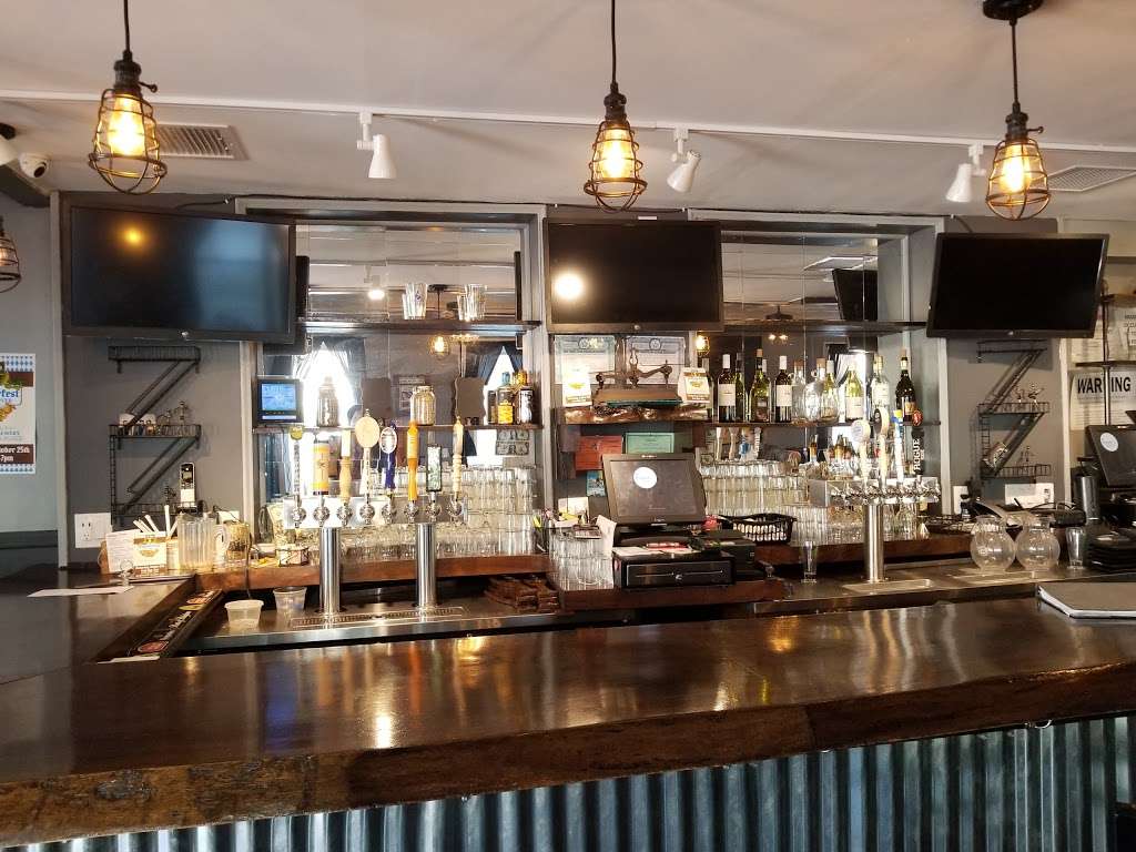 6 Degrees Of Separation | 35 Main St, Ossining, NY 10562, USA | Phone: (914) 432-5969