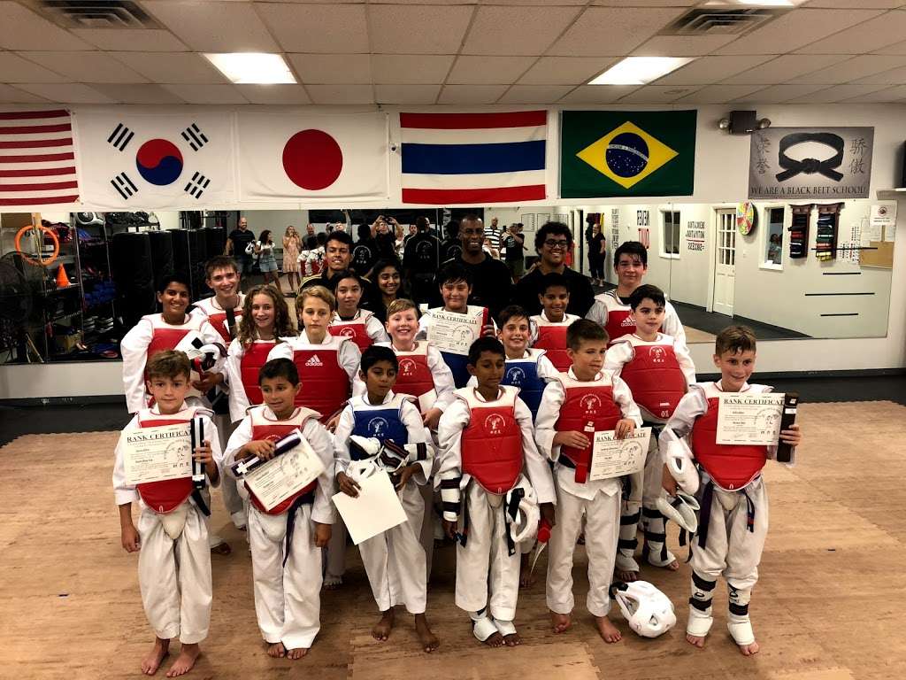 US Elite Martial Arts & Fitness Center | 4210 N Arlington Heights Rd, Arlington Heights, IL 60004, USA | Phone: (847) 797-0100