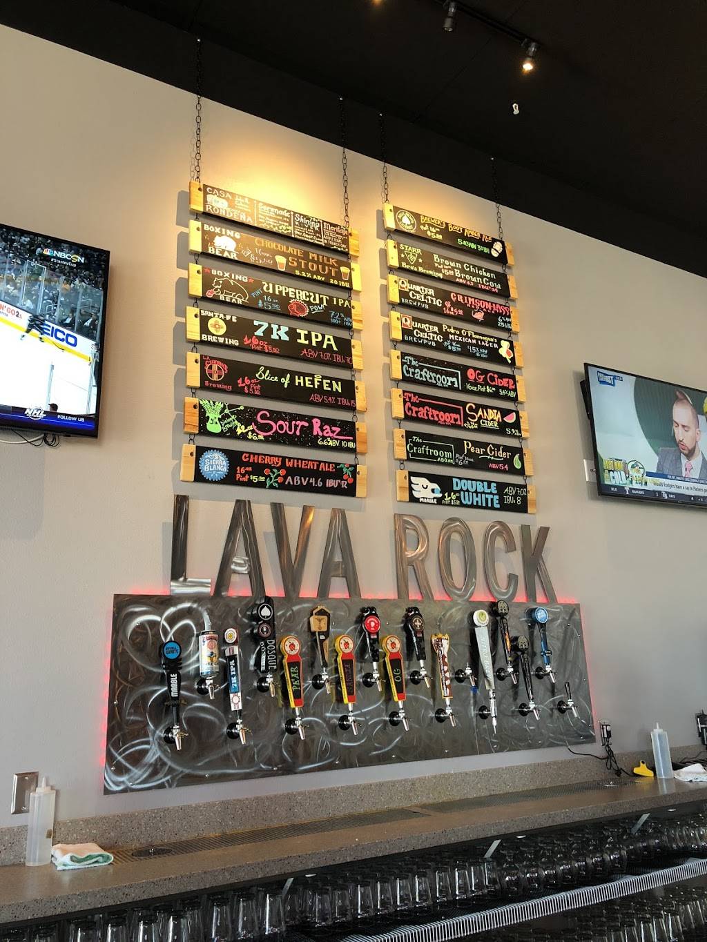 Lava Rock Brewing Company | 2220 Unser Blvd NW, Albuquerque, NM 87120, USA | Phone: (505) 836-1022