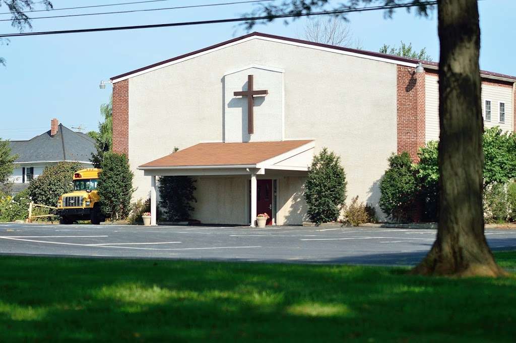 Bible Baptist Church | 12 W Main St, Leola, PA 17540, USA | Phone: (717) 656-7734