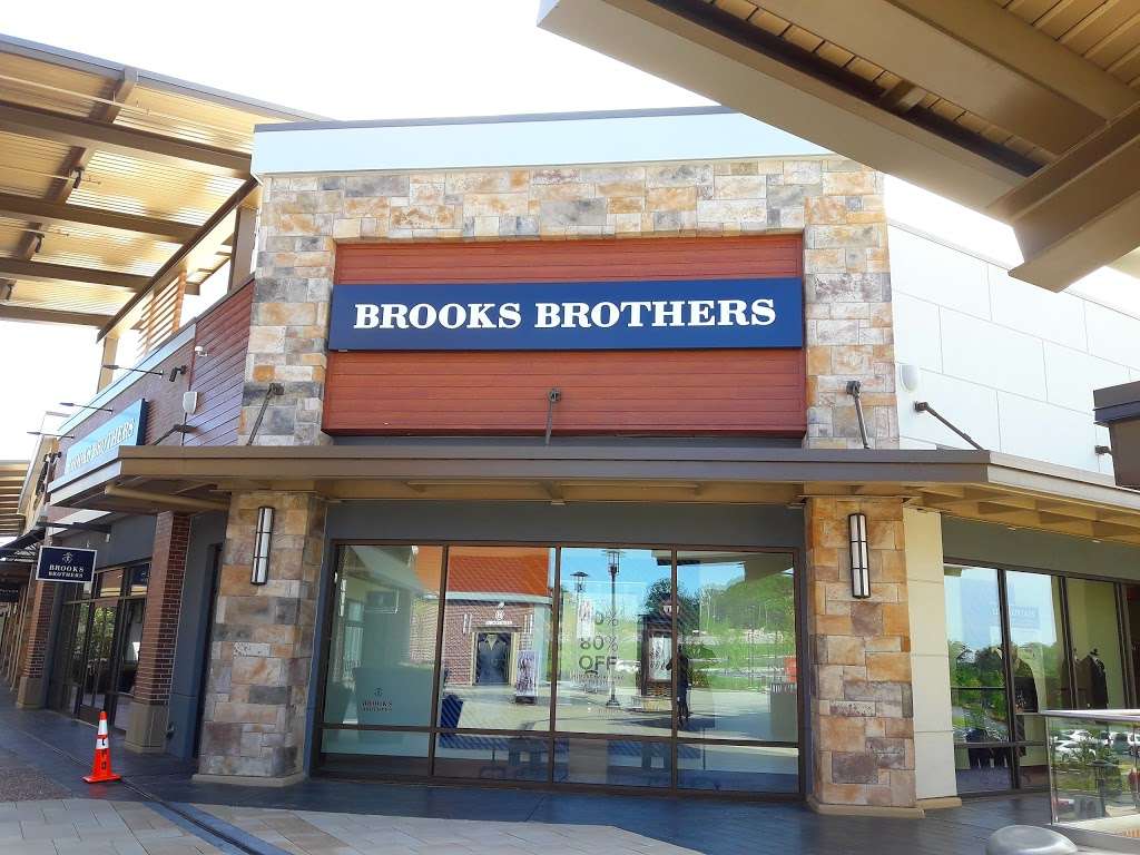 Brooks Brothers Factory Outlet | 22705 Clarksburg Rd Suite 500, Clarksburg, MD 20871 | Phone: (301) 591-5105