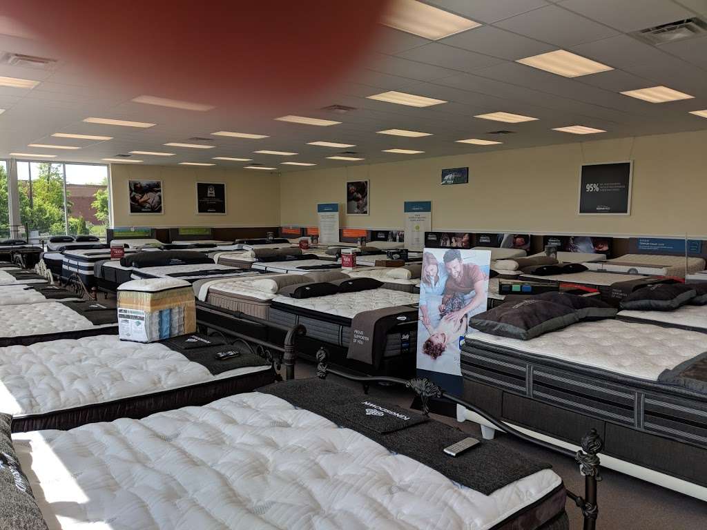 Mattress Warehouse of Egg Harbor Township | 6040 E Black Horse Pike, Egg Harbor Township, NJ 08234, USA | Phone: (609) 569-9959