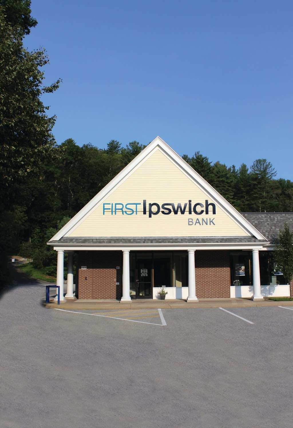 First Ipswich Bank | 144 Newburyport Turnpike # A1, Rowley, MA 01969, USA | Phone: (978) 948-5139