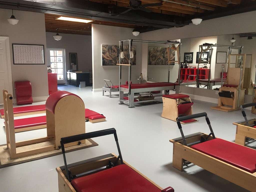 The Pilates Studio | 2506 Weston Pl A, Glendale, CA 91208, USA | Phone: (818) 730-6335