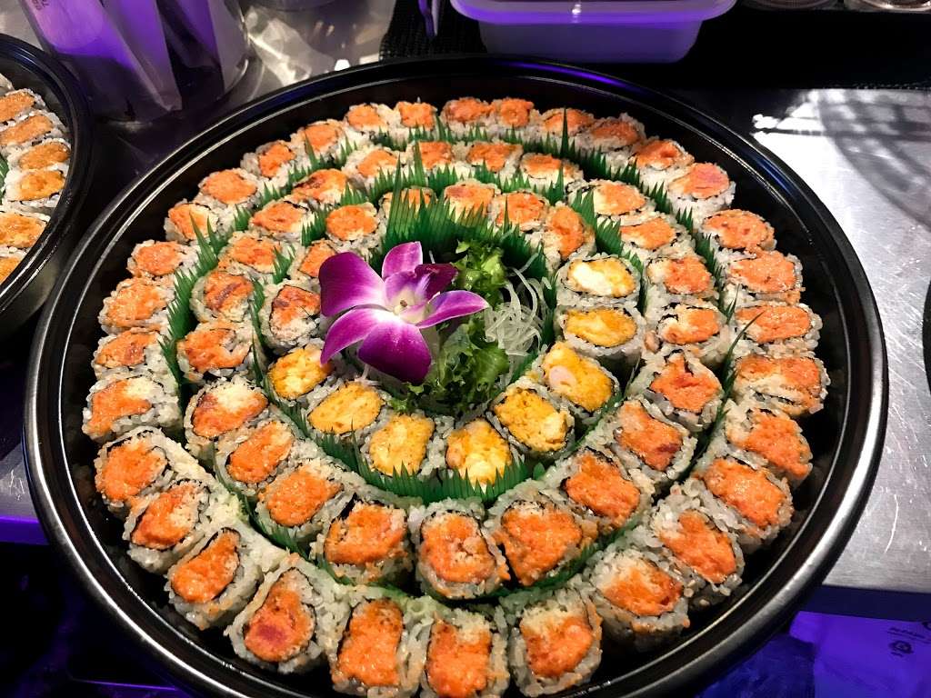 sakura hibachi &sushi thai restaurant | 609 S Trooper Rd, Norristown, PA 19403, USA | Phone: (484) 370-2980