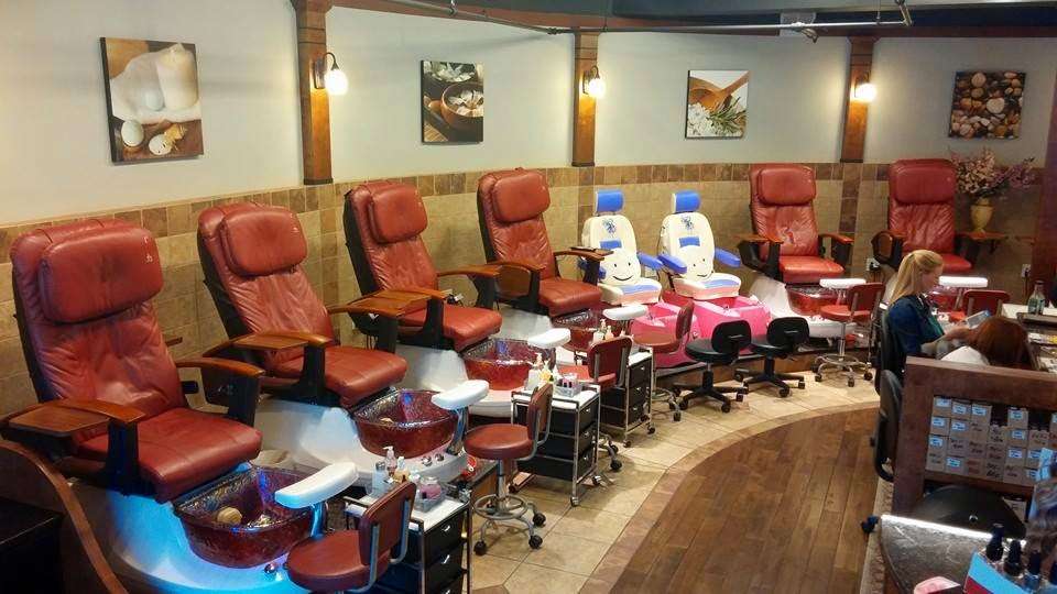 Tres Bien Nail Spa | 1515 Sheridan Rd # 11, Wilmette, IL 60091 | Phone: (847) 256-2899