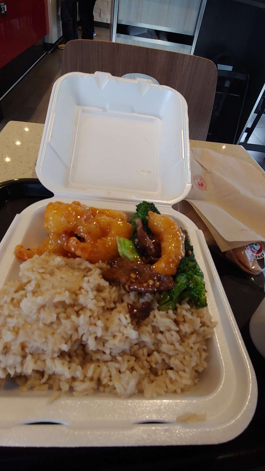 Panda Express | 14361 US-395, Victorville, CA 92392, USA | Phone: (760) 843-5845