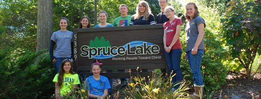 Spruce Lake Retreat | 5389 PA-447, Canadensis, PA 18325, USA | Phone: (570) 595-7505