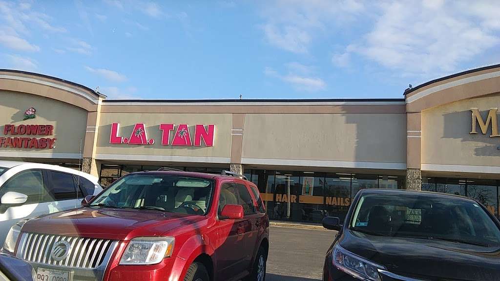 L.A. TAN | 8323 W Lawrence Ave, Norridge, IL 60706 | Phone: (708) 452-2100