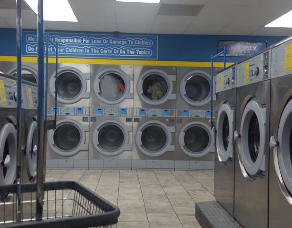 Malone Laundromat | 621 W Malone Ave, San Antonio, TX 78225 | Phone: (210) 531-0520