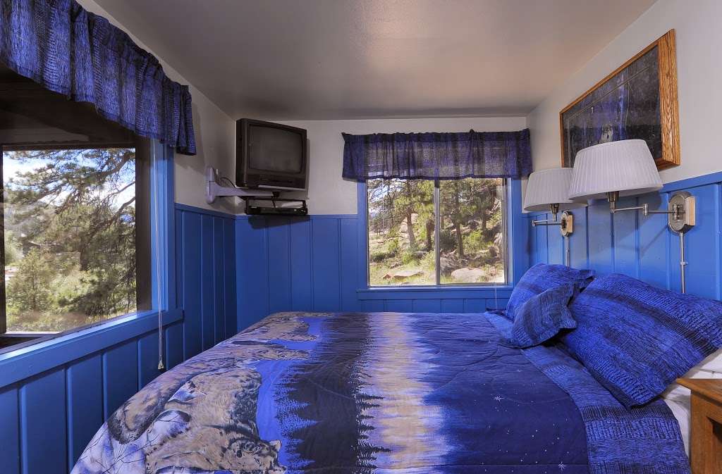 Brynwood on the River | 710 Moraine Ave, Estes Park, CO 80517, USA | Phone: (970) 586-3475