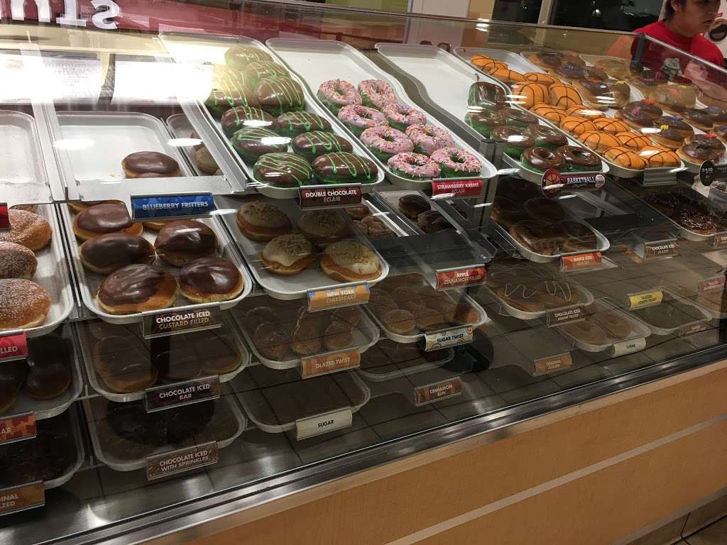 Krispy Kreme | 15280 Civic Dr, Victorville, CA 92392, USA | Phone: (760) 243-2735