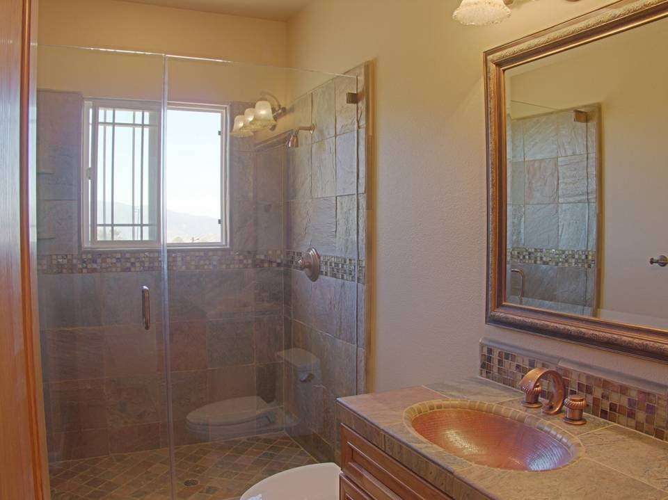 The Bath Pro Dan Dawsons Construction | 34625 Tuthill Rd, Agua Dulce, CA 91350, USA | Phone: (661) 810-5555