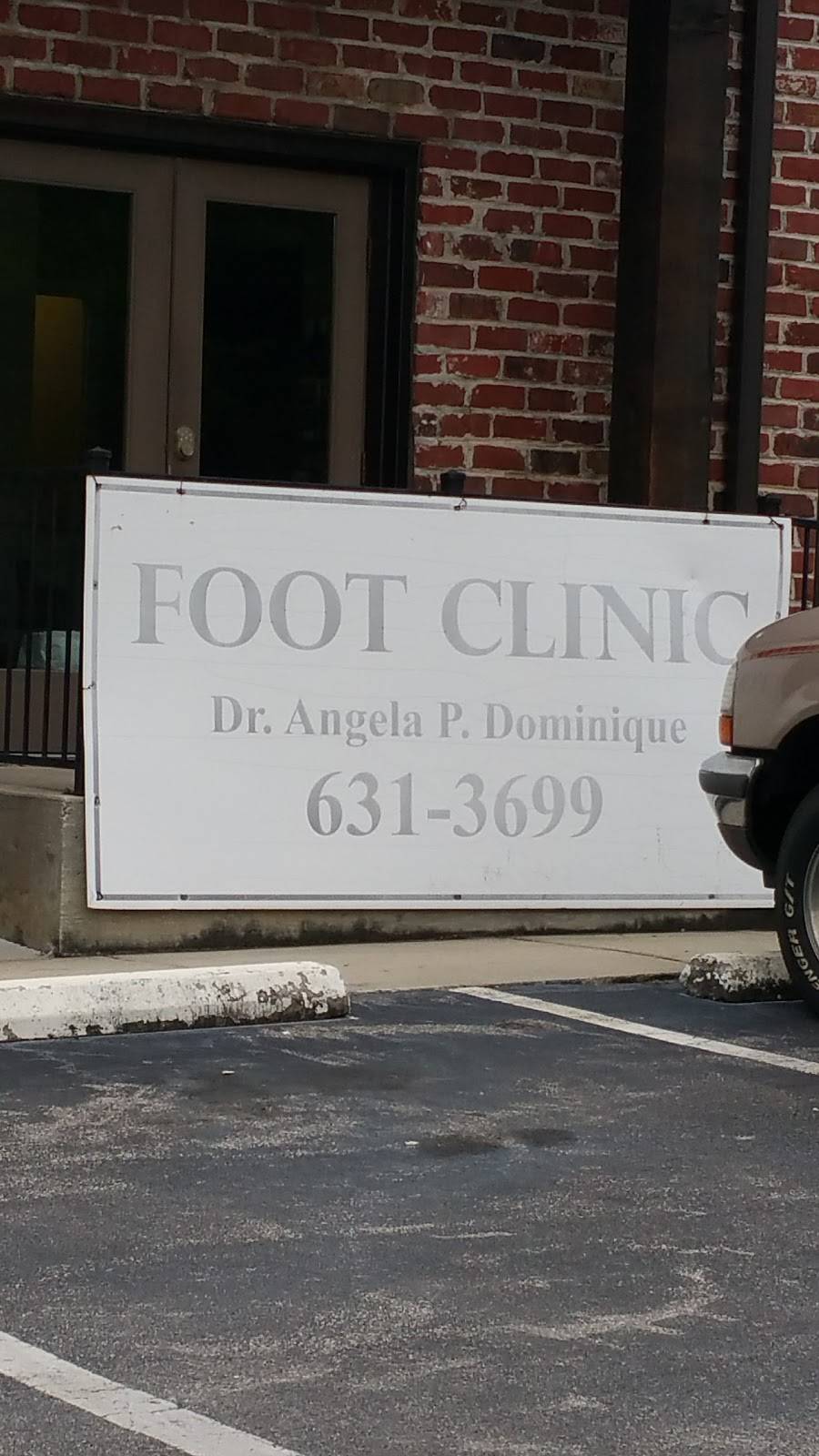 Fultondale Foot Clinic | 3524 Decatur Hwy # 301, Fultondale, AL 35068, USA | Phone: (205) 631-3699