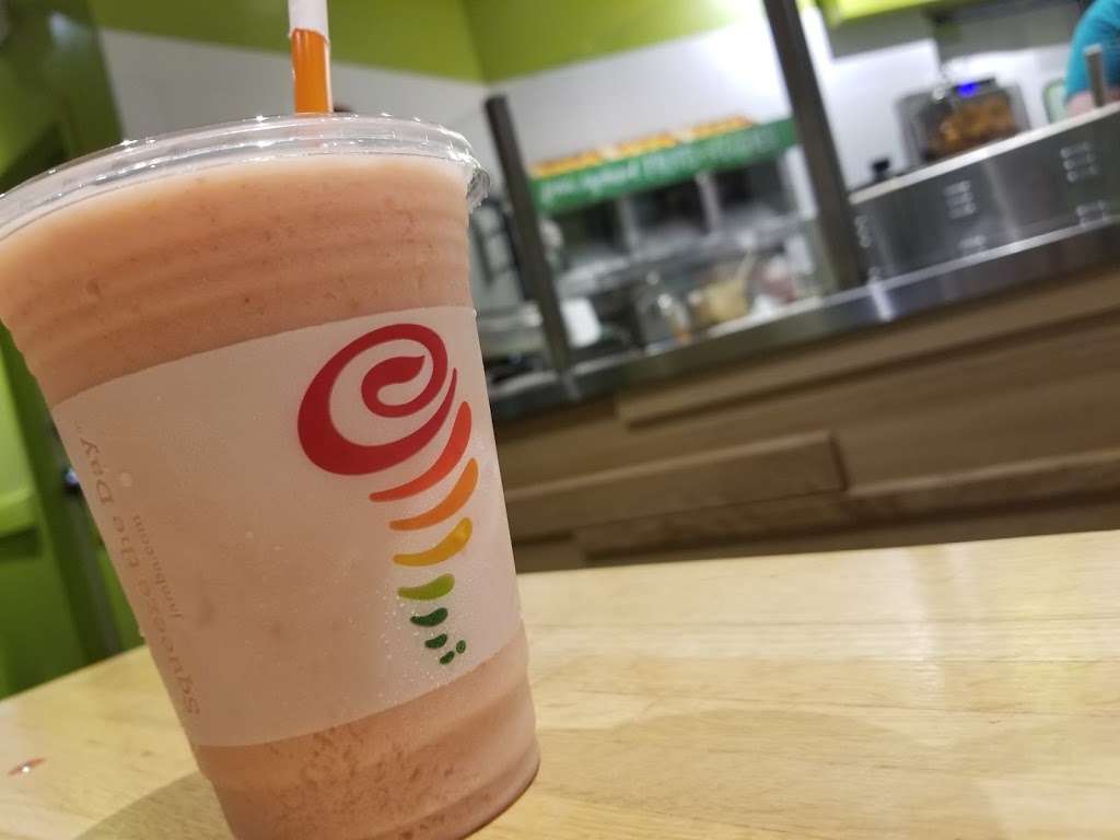 Jamba Juice Streets of Woodfield | 601 N Martingale Rd Ste. #310, Schaumburg, IL 60173, USA | Phone: (847) 995-1445