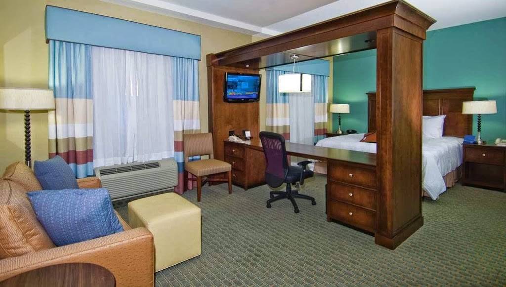 Hampton Inn & Suites Baton Rouge/Port Allen | 2755 Commercial Dr, Port Allen, LA 70767, USA | Phone: (225) 389-6655